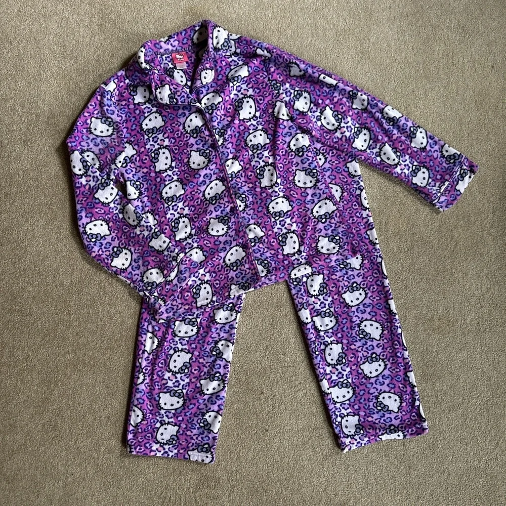 Hello Kitty Pink /Purple Striped Pajama 2 Piece Set Girls Size XL‎ Sanrio fleece